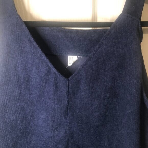 Dresses & Skirts - Womens navy v-neck corduroy mini jumper pinafore dress size M